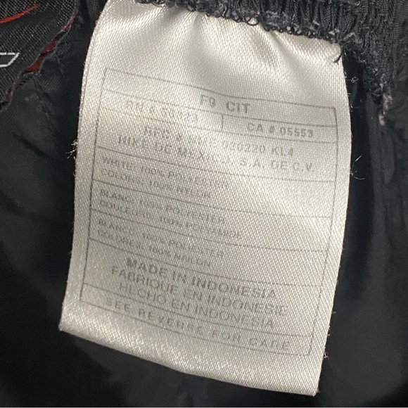 Vintage 90’s Nike Sportswear Men’s Black Embroidered Windbreaker Track Pants XL - Picture 10 of 11